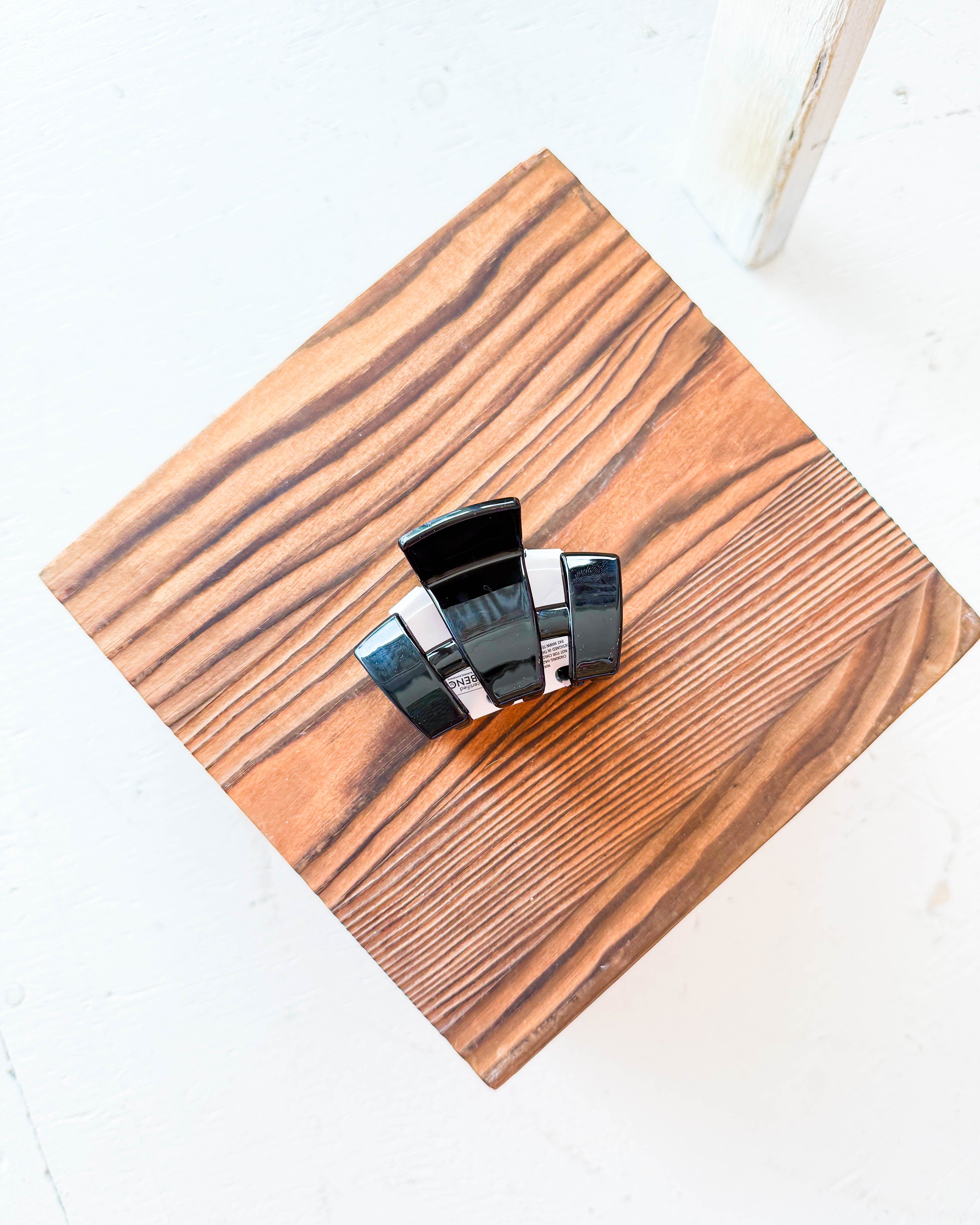 Accessories – Frenzy of Harrison