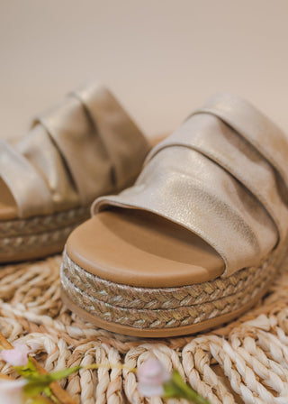 Marshlo Platform Sandal- Gold