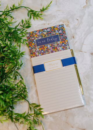 Magnetic List Pad with Pen- Floral